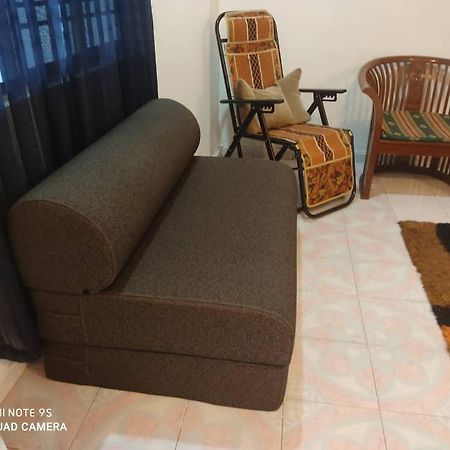 R&R Homestay Simpang Renggam Zewnętrze zdjęcie