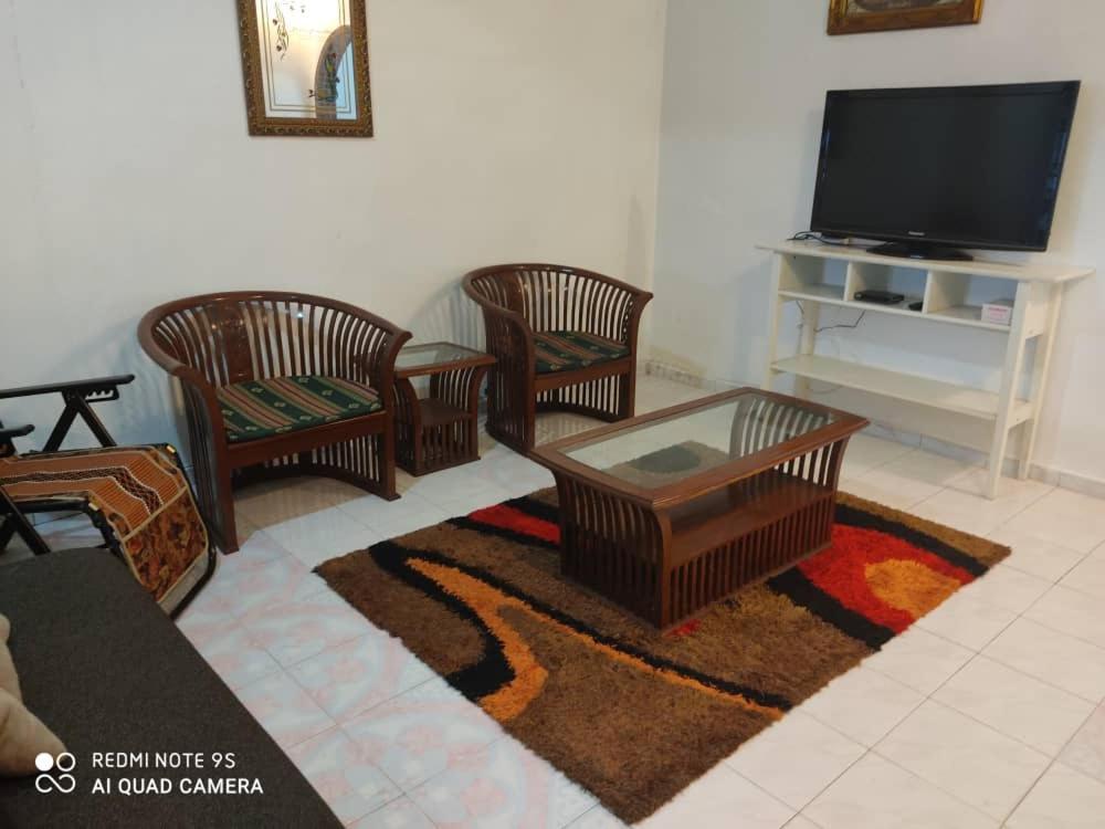 R&R Homestay Simpang Renggam Zewnętrze zdjęcie
