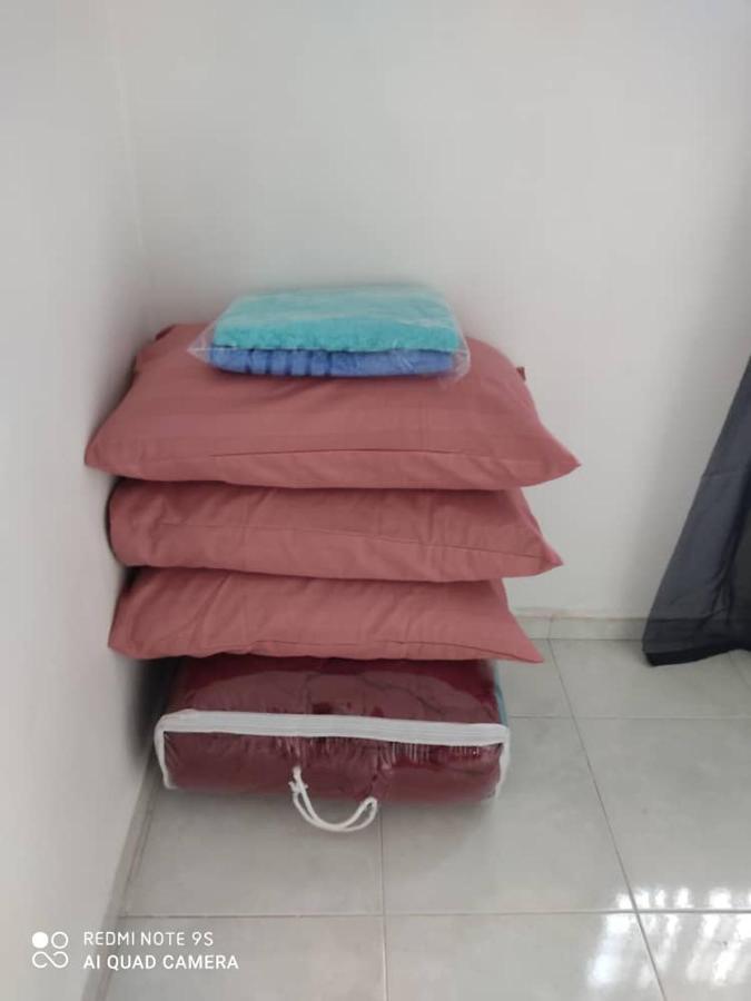 R&R Homestay Simpang Renggam Zewnętrze zdjęcie