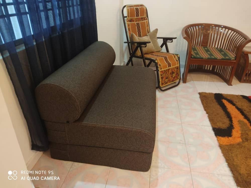 R&R Homestay Simpang Renggam Zewnętrze zdjęcie